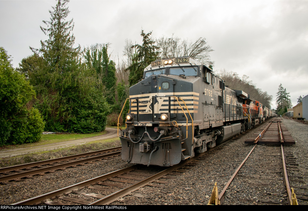 NS 9762